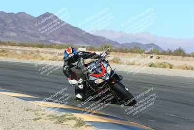 media/Mar-12-2022-SoCal Trackdays (Sat) [[152081554b]]/Turn 14 Inside (155pm)/